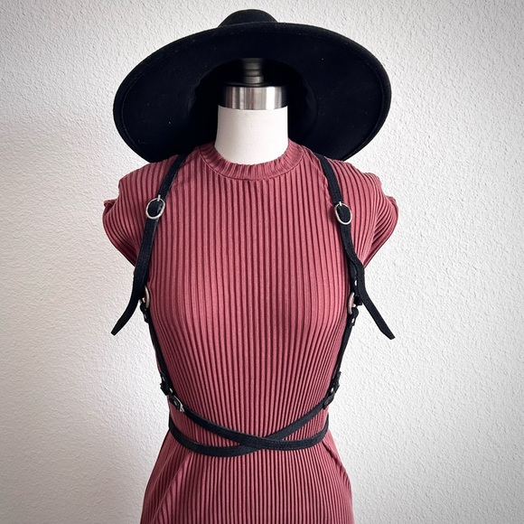 EILEEN FISHER RUSTIC MAUVE MINIMALIST ACCORDIAN CREW NECK MIDI DRESS (0224) - Picture 5 of 6